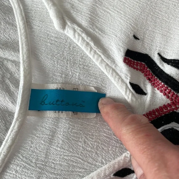 Buttons Boho 3/4 Sleeve Peasant Top - Picture 3 of 10